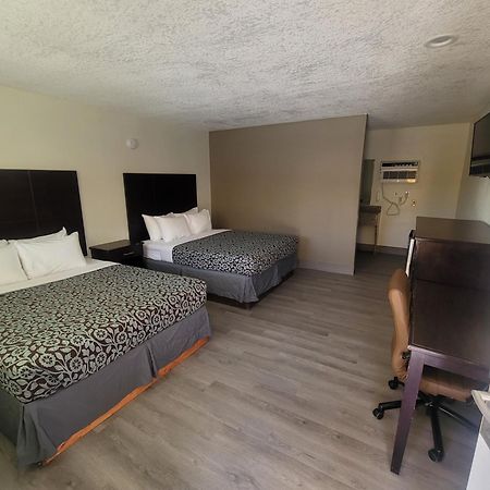 Econo Lodge Las Vegas Exterior photo